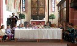 Palmsonntag mit Kindern der Evangelischen Kita am 9. April