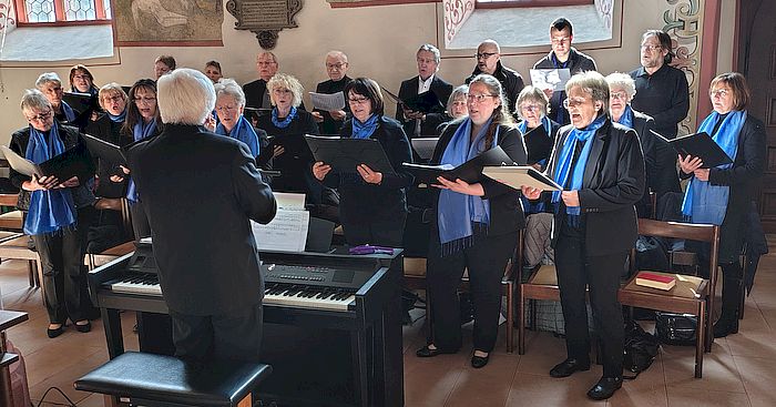 Bild "Wir über Uns:chor25.jpg"